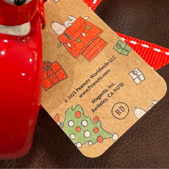 MERRY & BRIGHT Snoopy Figural Christmas Mug - Rae Dunn Peanuts Collection - Picture 7 of 12